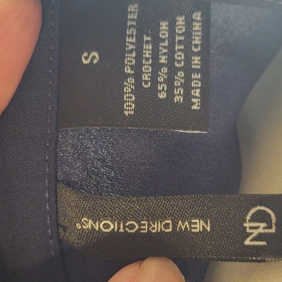 New Directions Navy 3/4 Sleeve Woman''s Blouse - Picture 6 of 6